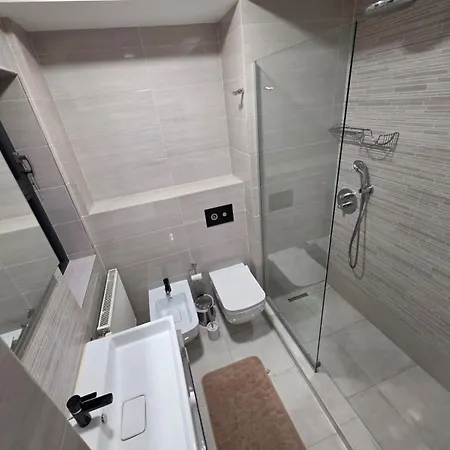 Appartamento Nicolle'S Residence Luxury Craiova